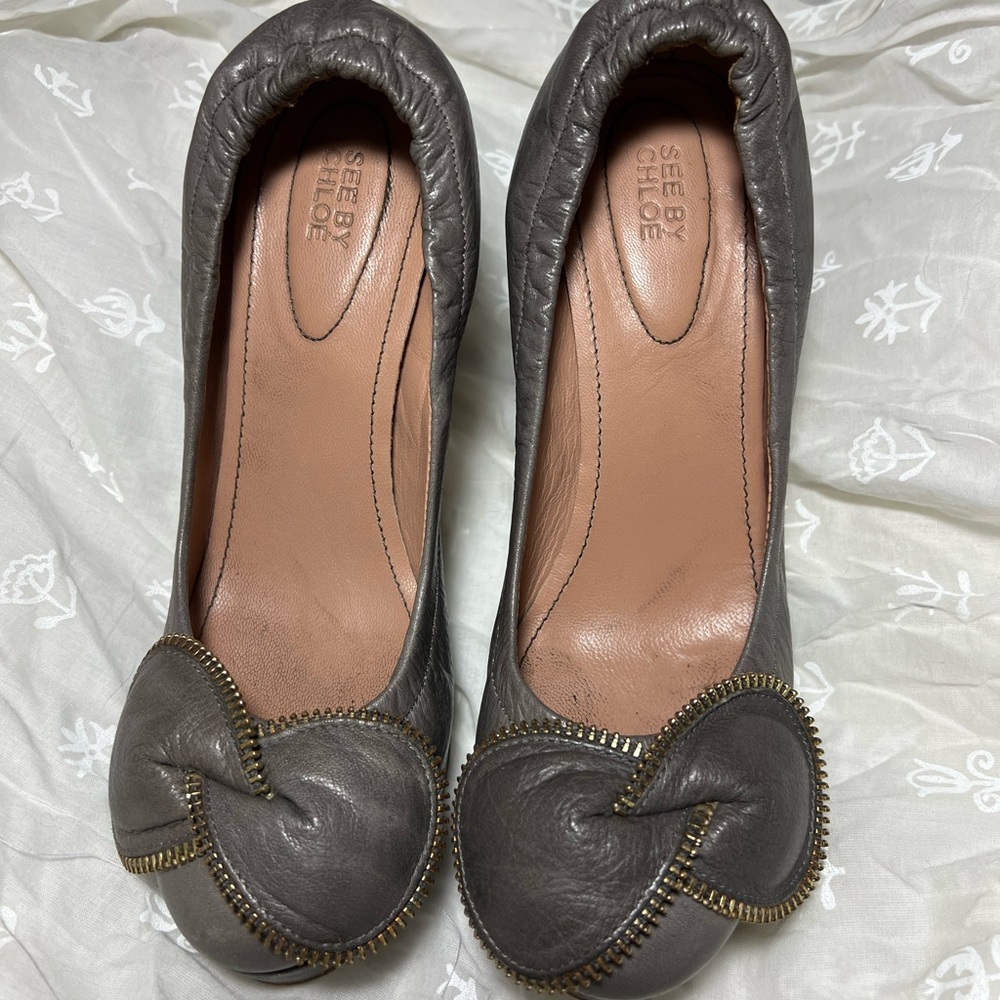 See by Chloe Platform Gray with Bow size 37= 6.5